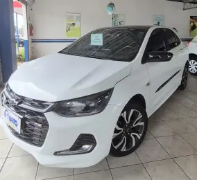 Chevrolet Onix Branca 2022/2023