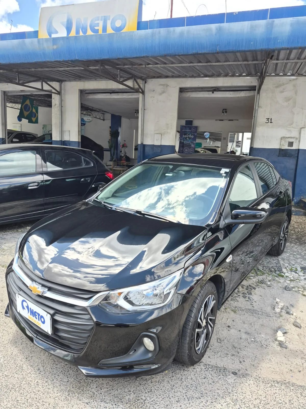Chevrolet Onix Preta 2024/2025